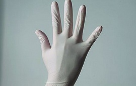 Медицинские нестерильные перчатки